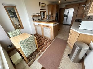 Photo 14- click for photo gallery